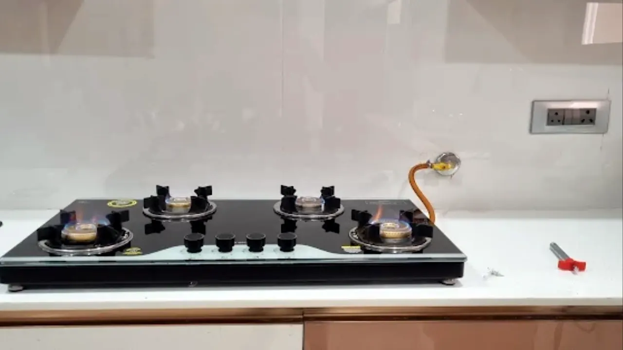 Domestic kitchen hob gas connection